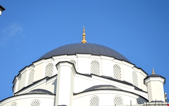 cami-beton-pencere-c9c4