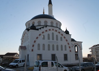 arnavutkoy-haci-necati-tutuncu-cami-693f.jpg