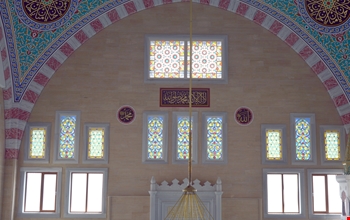 alci-vitray-pencere-dc6d